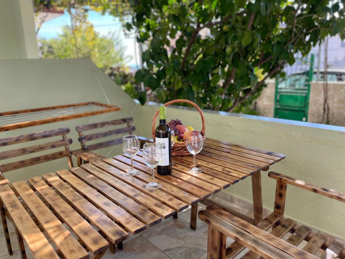 Villa Xhevdet Sarandë 外观 照片