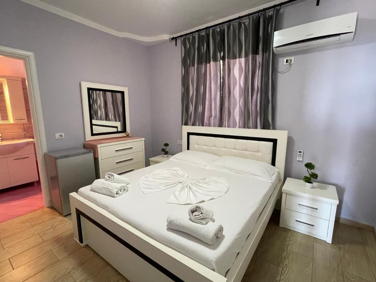 Villa Xhevdet Sarandë 外观 照片