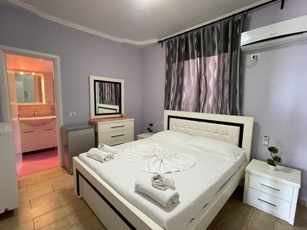 Villa Xhevdet Sarandë 外观 照片