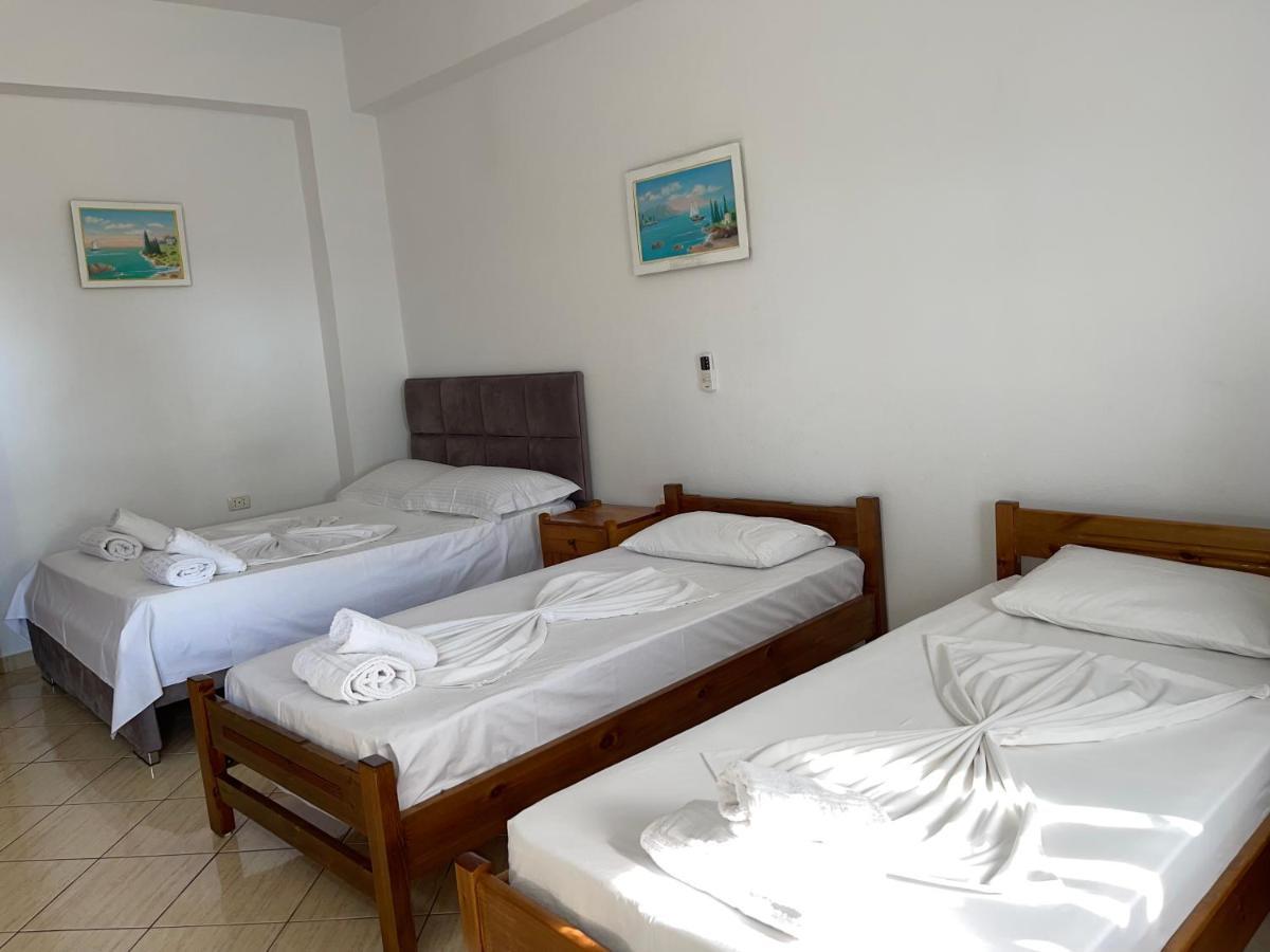 Villa Xhevdet Sarandë 外观 照片